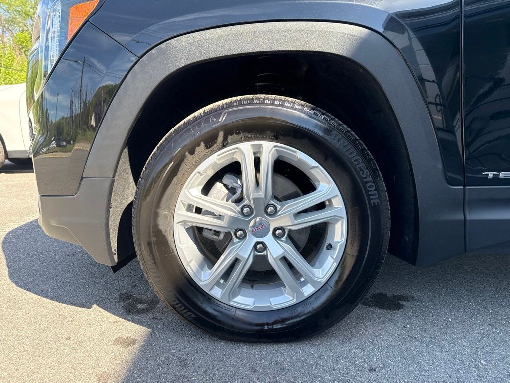 2024 GMC Terrain SLE - Photo 10