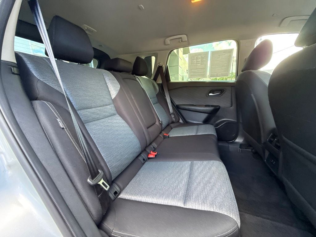 2023 Nissan Rogue SV - Photo 26