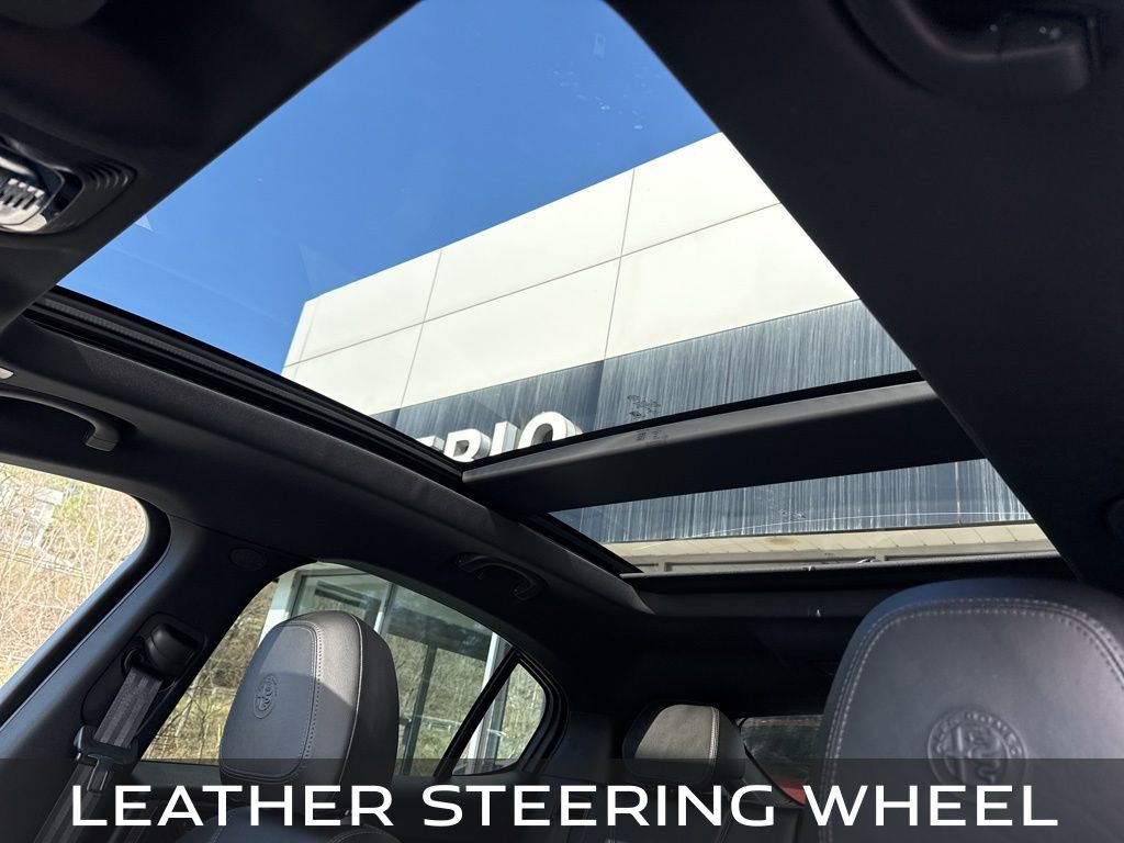 2022 Alfa Romeo Stelvio Ti - Photo 22