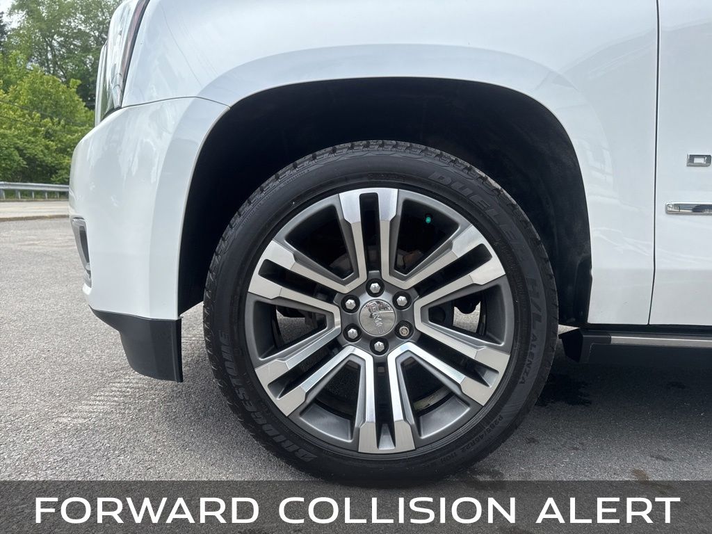 2020 GMC Yukon Denali - Photo 11