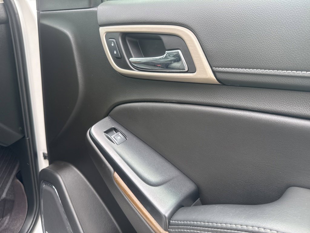 2020 GMC Yukon Denali - Photo 36