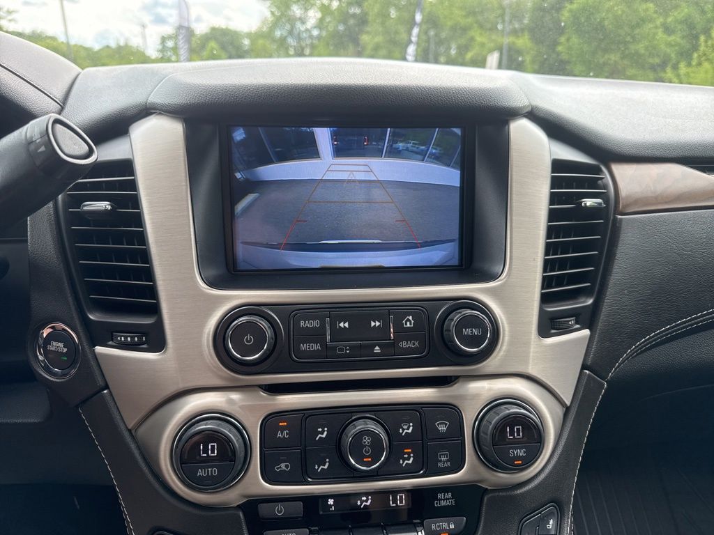 2020 GMC Yukon Denali - Photo 18