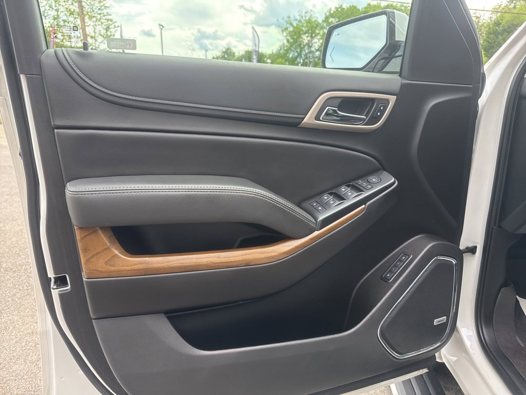 2020 GMC Yukon Denali - Photo 24