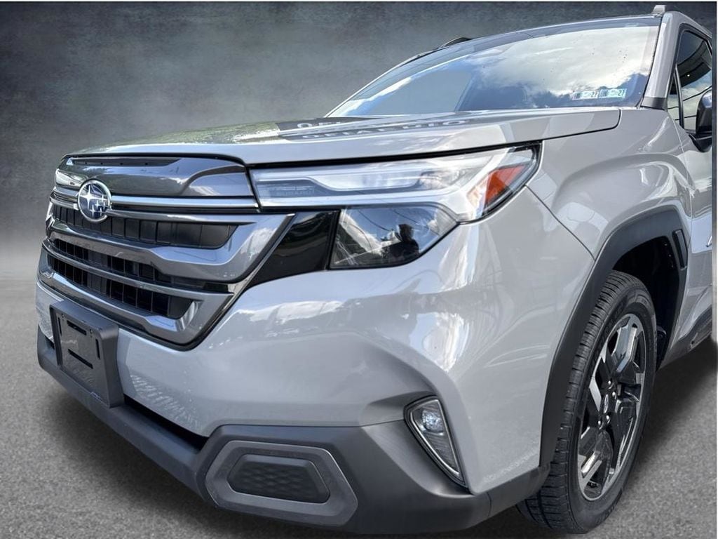 2025 Subaru Forester Limited - Photo 10