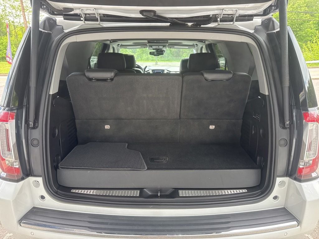 2020 GMC Yukon Denali - Photo 29