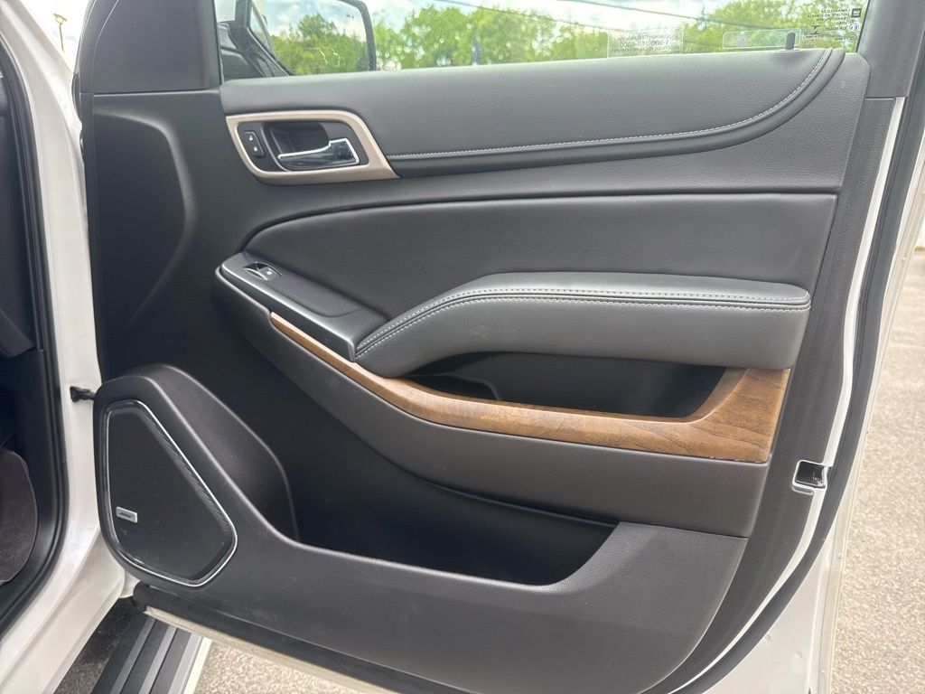 2020 GMC Yukon Denali - Photo 34