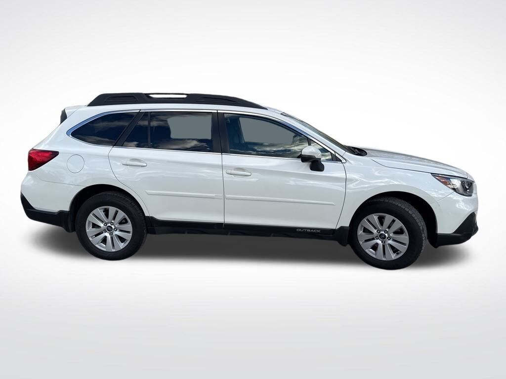 Used 2018 Subaru Outback 2.5i Premium SUV