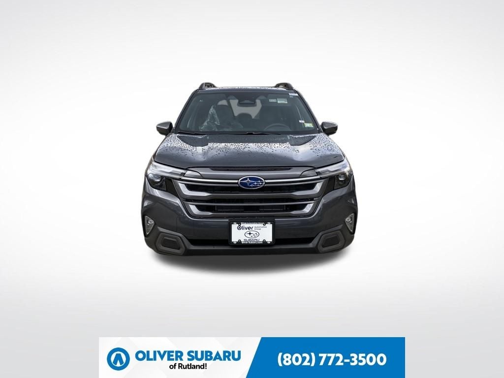 2025 Subaru Forester Limited's photo