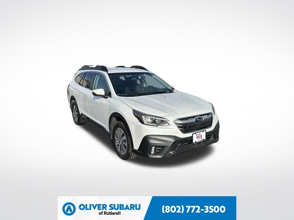 2022 Subaru Outback Premium's photo