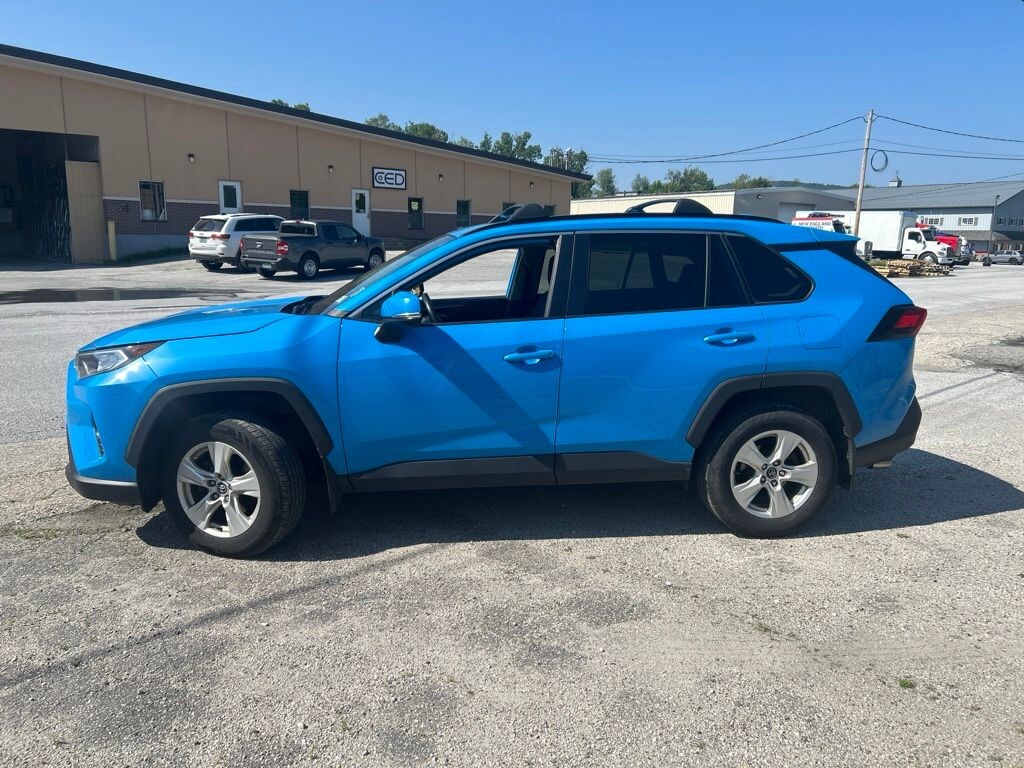 Used 2021 Toyota RAV4 XLE SUV