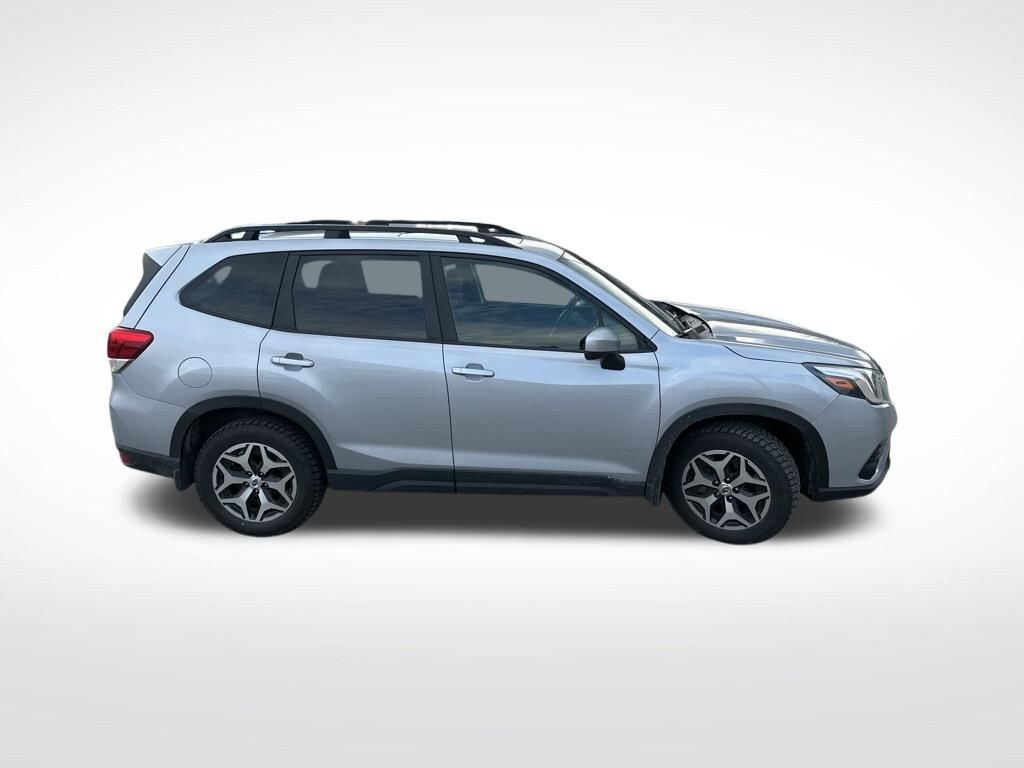 Used 2023 Subaru Forester Premium SUV