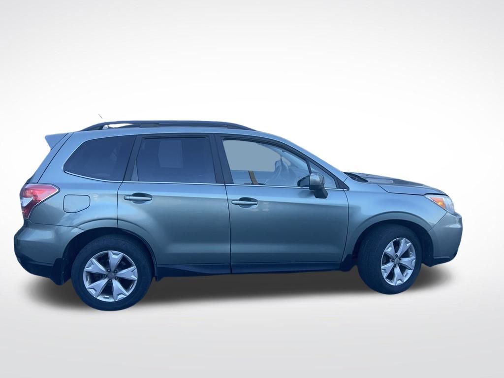2014 Subaru Forester 2.5i Limited photo 2