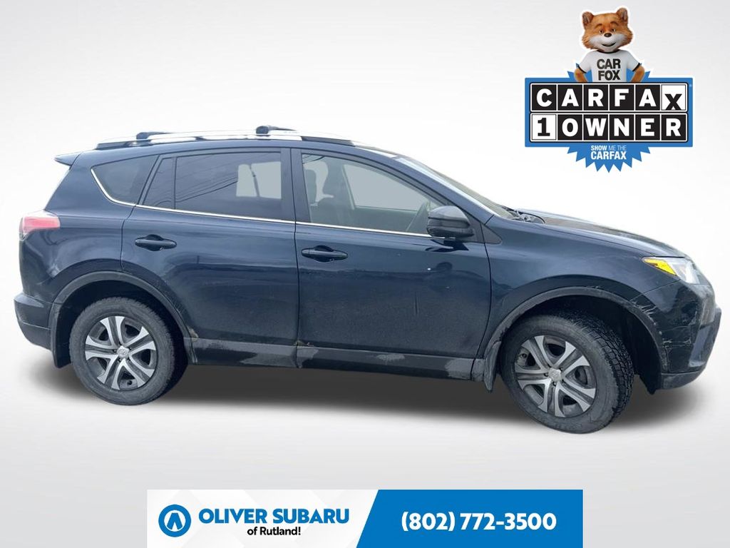 2017 Toyota RAV4 LE