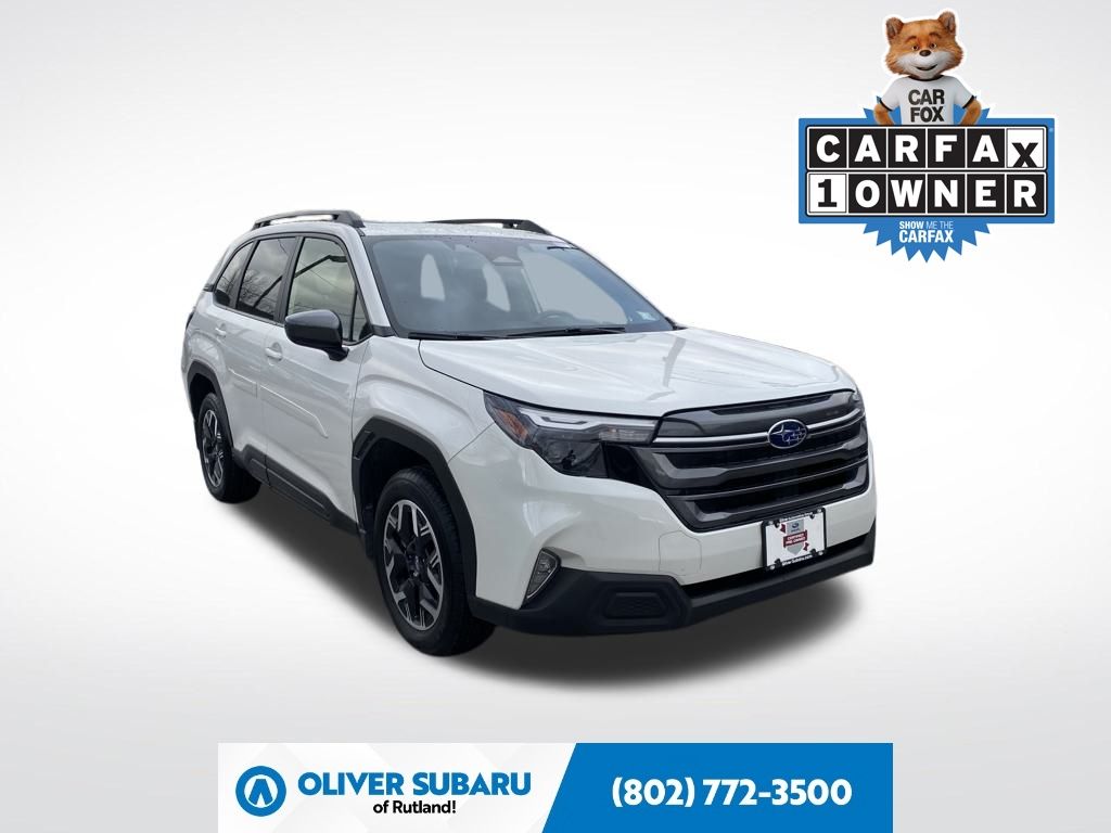 2025 Subaru Forester Premium's photo