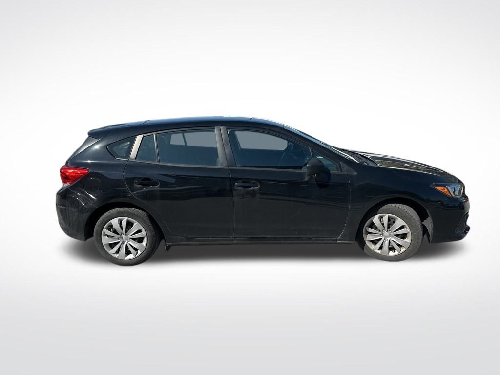 2023 Subaru Impreza Base photo 4