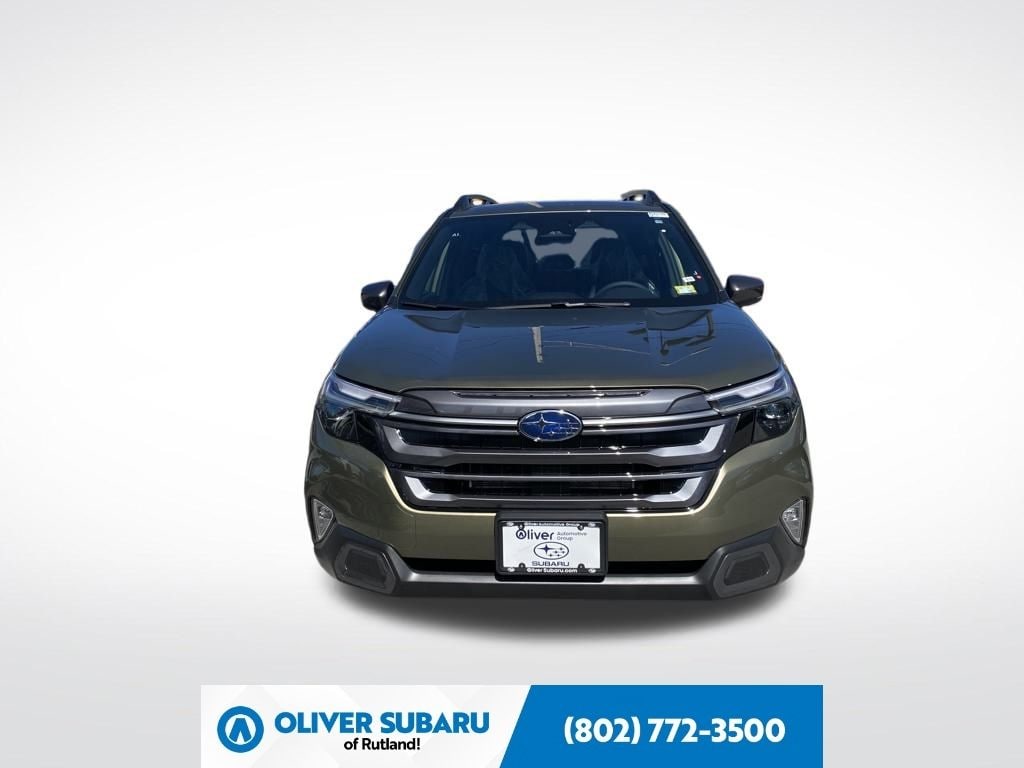 New 2025 Subaru Forester Hybrid Limited SUV