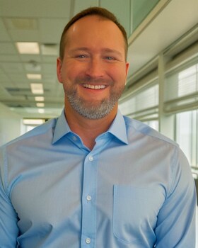 Staff member Jared Hall from ID_e576d8d37f71
