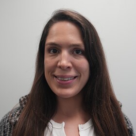 Staff member Amelia Valente from ID_6117b3391281