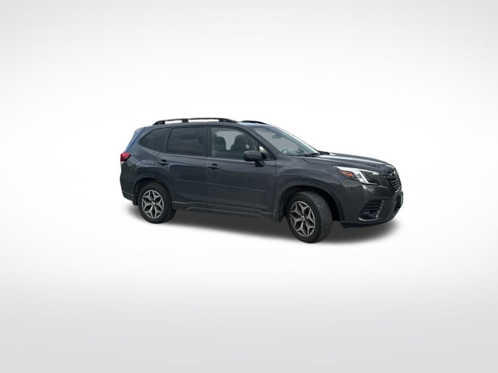 Used 2023 Subaru Forester Premium SUV