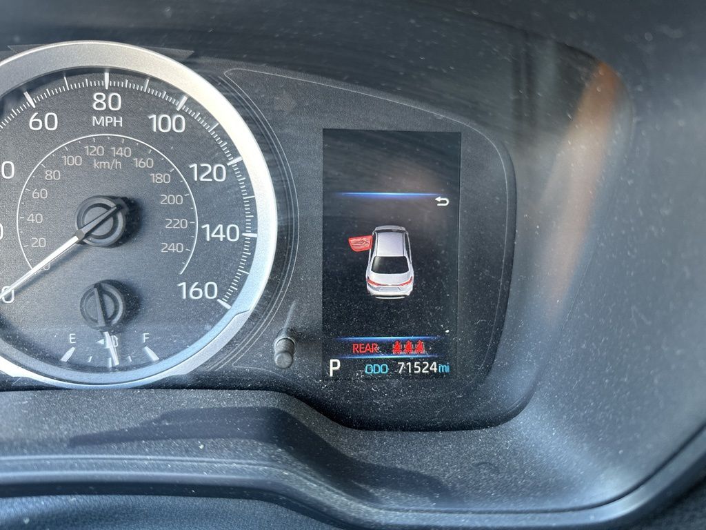 2021 Toyota Corolla LE photo 4