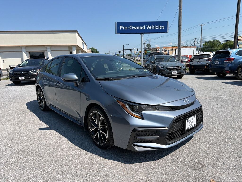 Used 2022 Toyota Corolla SE Sedan