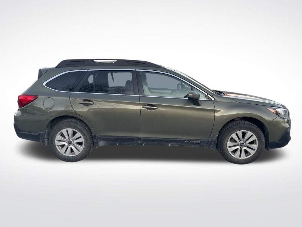 Used 2019 Subaru Outback 2.5i Premium SUV