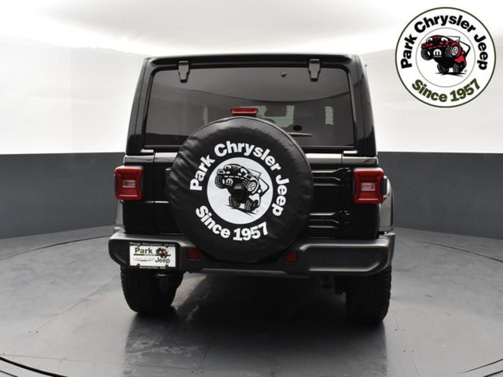 Used 2024 Jeep Wrangler Sahara SUV