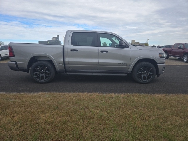 2026 RAM Ram 1500 Pickup Laramie's photo