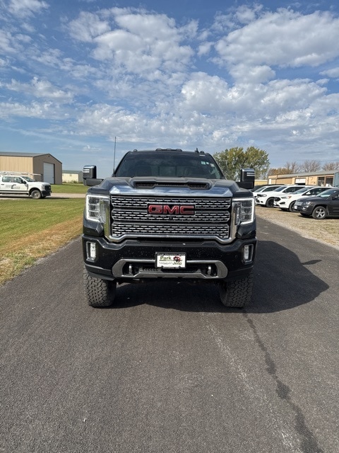 Used 2022 GMC Sierra 3500HD Denali with VIN 1GT49WEY6NF264725 for sale in Olivia, Minnesota