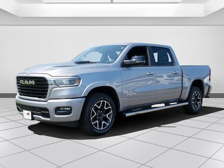 2025 Ram 1500 LARAMIE CREW CAB 4X4 5'7 BOX Pickup