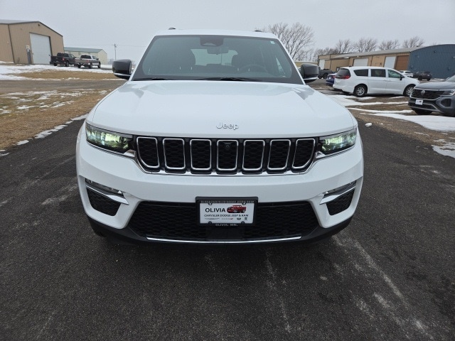 Used 2025 Jeep Grand Cherokee Limited with VIN 1C4RJHBG2SC301643 for sale in Olivia, Minnesota