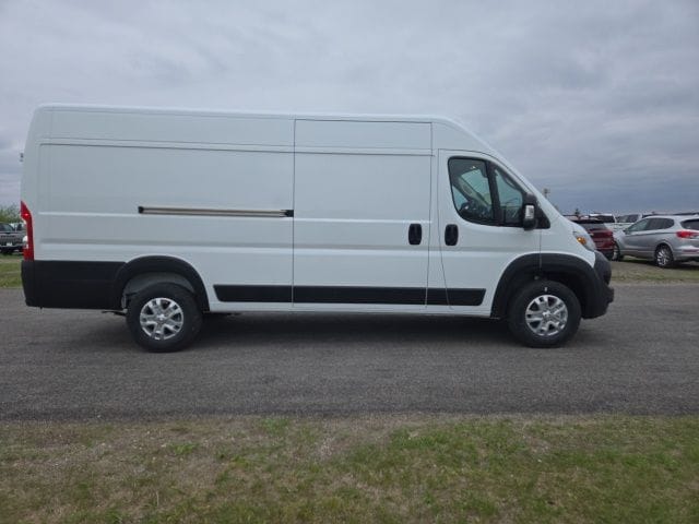 2026 RAM ProMaster 3500 SLT 159" WB High Roof Ext's photo
