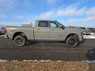 2026 Ram 3500 LARAMIE CREW CAB 4X4 6'4 BOX Pickup