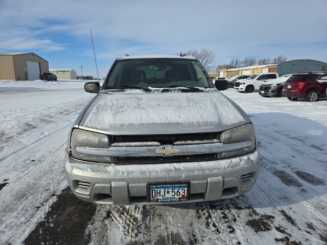 Used 2006 Chevrolet TrailBlazer LS with VIN 1GNDT13S162133057 for sale in Olivia, Minnesota