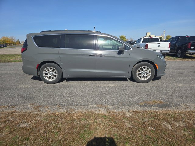  Chrysler Pacifica