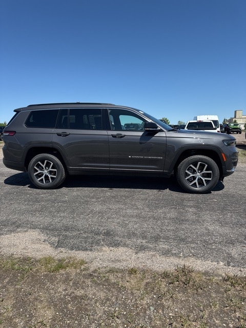 2025 Jeep Grand Cherokee Sport Utility 