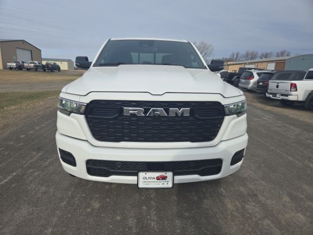 New 2026 Ram 1500 BIG HORN CREW CAB 4X4 5'7 BOX Pickup