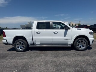 2025 Ram 1500 BIG HORN CREW CAB 4X4 5'7 BOX Pickup