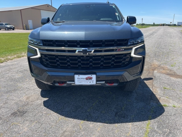 Used 2021 Chevrolet Suburban Z71 with VIN 1GNSKDKD0MR229832 for sale in Olivia, Minnesota