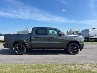2026 Ram 1500 LARAMIE CREW CAB 4X4 5'7 BOX Pickup