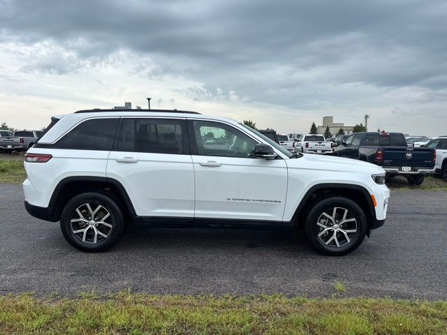 2025 Jeep Grand Cherokee
