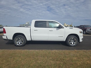 2026 Ram 1500 BIG HORN CREW CAB 4X4 5'7 BOX Pickup