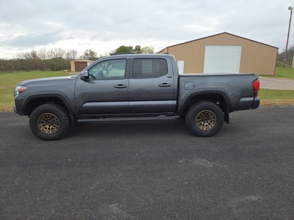 Used 2023 Toyota Tacoma  Truck Double Cab
