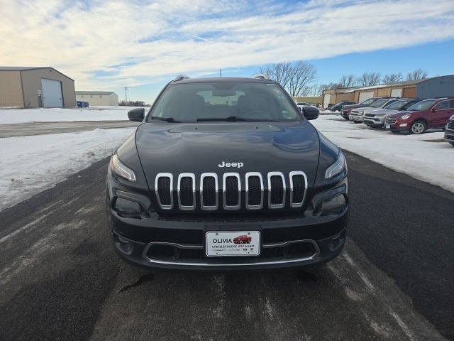 Used 2018 Jeep Cherokee Limited with VIN 1C4PJMDB3JD611052 for sale in Olivia, Minnesota