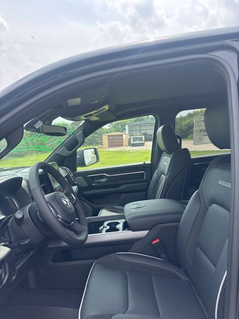 2026 RAM 1500 Laramie - Photo 6
