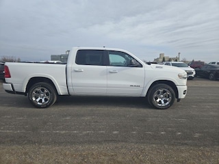 2026 Ram 1500 BIG HORN CREW CAB 4X4 5'7 BOX Pickup