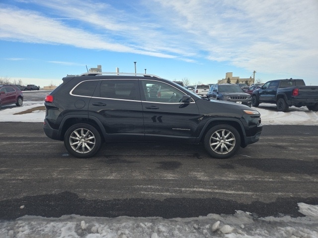 2018 Jeep Cherokee Limited's photo
