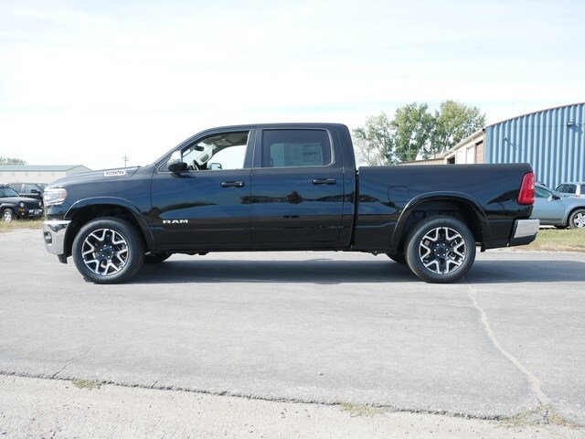2025 Ram 1500 Laramie photo 2