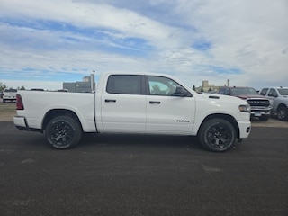 2026 Ram 1500 BIG HORN CREW CAB 4X4 5'7 BOX Pickup