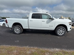 2026 Ram 2500 LARAMIE CREW CAB 4X4 6'4 BOX Pickup